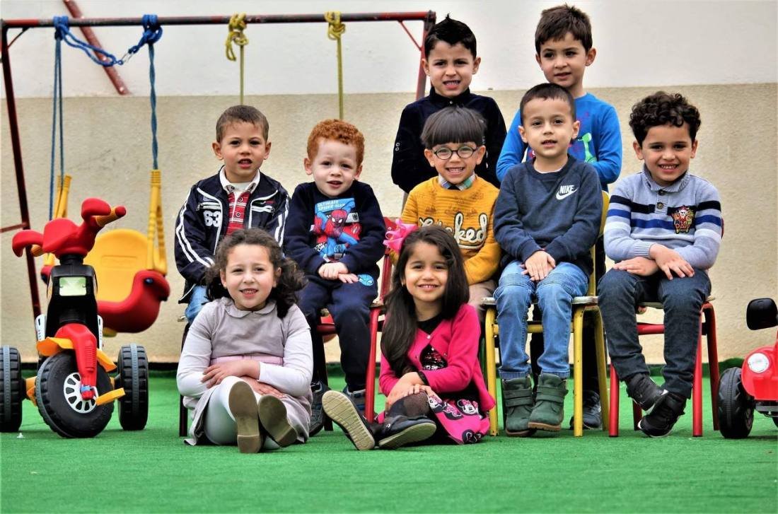 Azzabene School — Activités: Apiculture, moments de classe et événements
